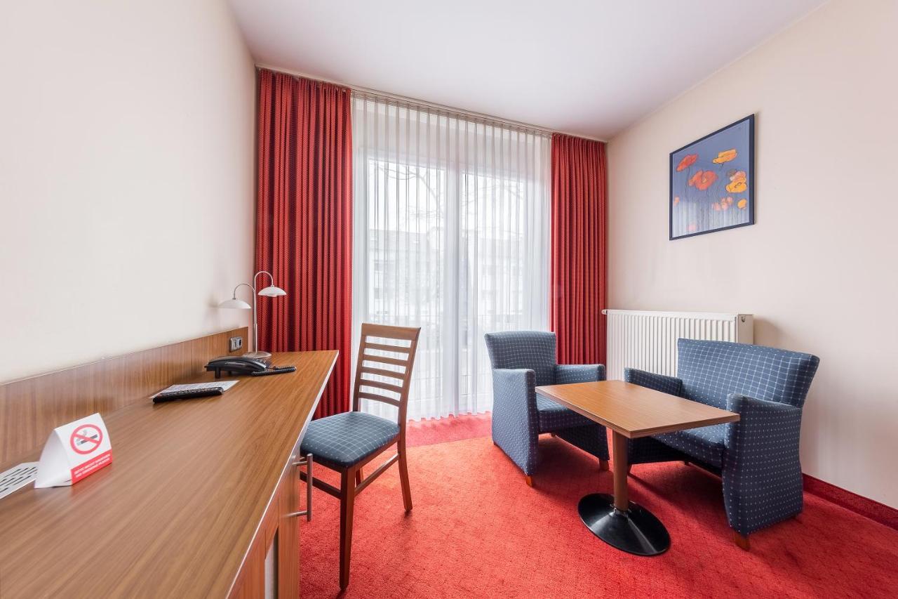 Hotel Klein Frankfurt Франкфурт-на-Майні Екстер'єр фото